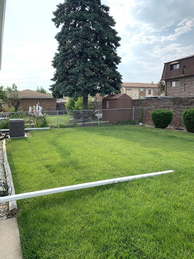 7609 W Gunnison St, Harwood Heights, IL 60706 - photo 3