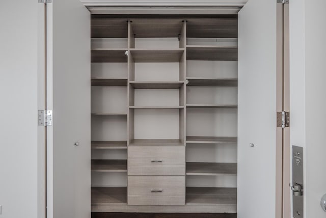 132 E Delaware Pl Unit 4905, Chicago, IL 60611 - photo 17