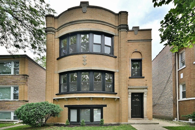 1619 Oak Park Ave, Berwyn, IL 60402 - photo 2