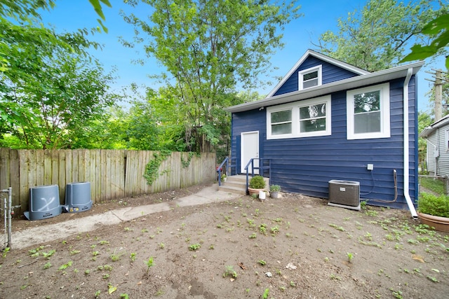76521/2 S Coles Ave, Chicago, IL 60649 - photo 1