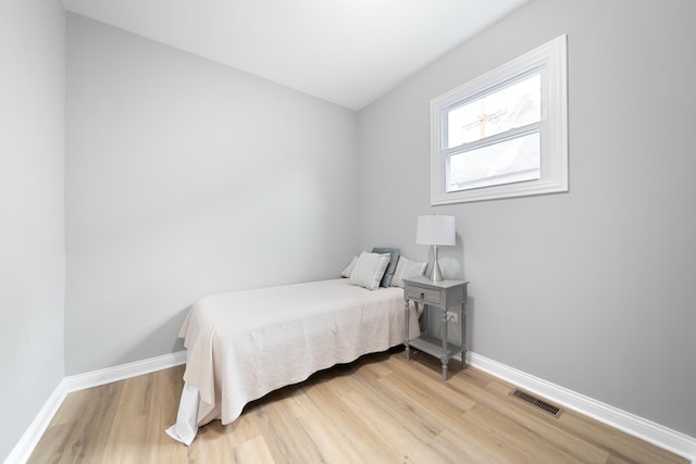 76521/2 S Coles Ave, Chicago, IL 60649 - photo 11