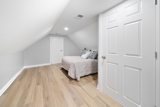 76521/2 S Coles Ave, Chicago, IL 60649 - photo 17