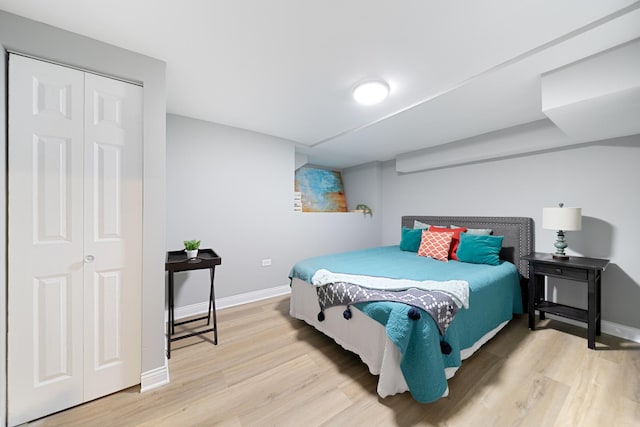 76521/2 S Coles Ave, Chicago, IL 60649 - photo 8