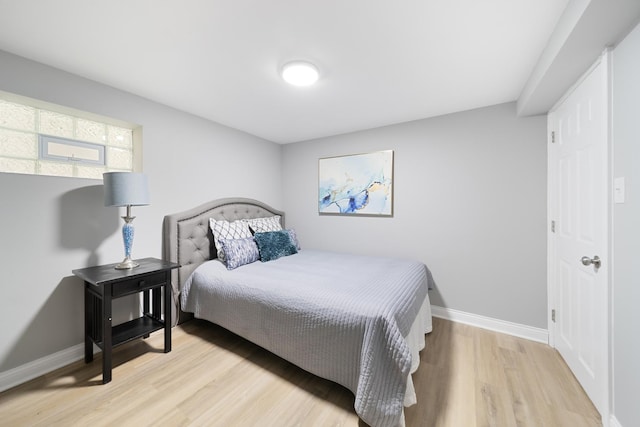 76521/2 S Coles Ave, Chicago, IL 60649 - photo 10