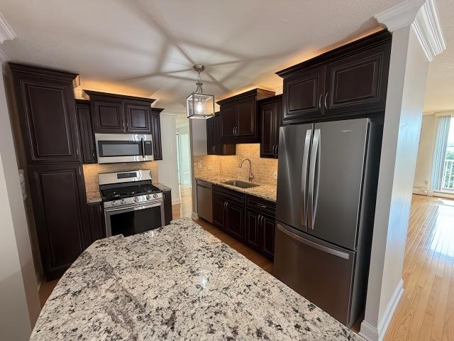 2211 S Highland Ave Unit 5C, Lombard, IL 60148 - photo 3
