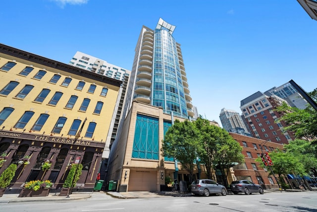 60 W Erie St Unit 502, Chicago, IL 60654 - photo 1