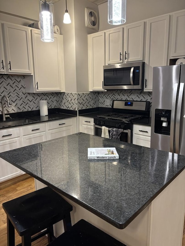 3260 N Clark St Unit 306, Chicago, IL 60657 - photo 6
