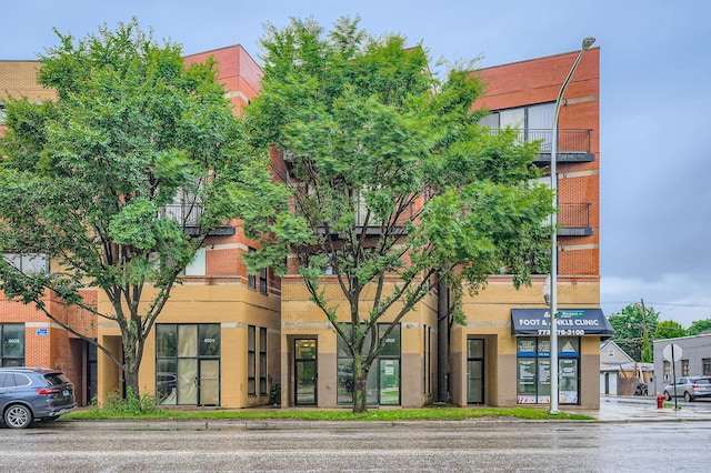 4002 S Western Ave Unit 2, Chicago, IL 60609 - photo 1