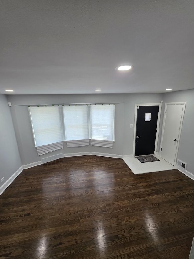 8252 S Calumet Ave, Chicago, IL 60619 - photo 2
