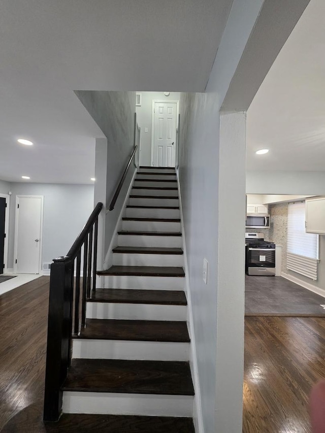 8252 S Calumet Ave, Chicago, IL 60619 - photo 6