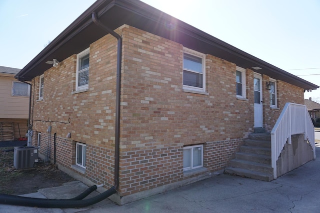 1019 N Lewis Ave, Waukegan, IL 60085 - photo 3