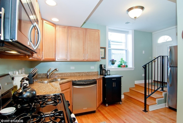 4018 N Albany Ave Unit Gb, Chicago, IL 60618 - photo 3