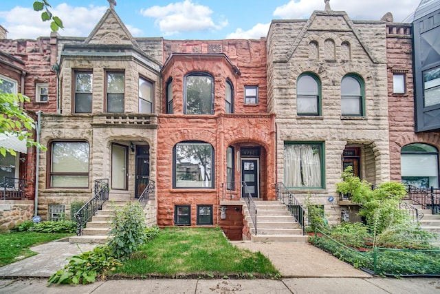 4752 S Champlain Ave, Chicago, IL 60615 - photo 2