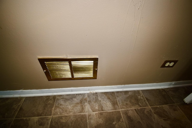 10029 W Howard St, Beach Park, IL 60087 - photo 23