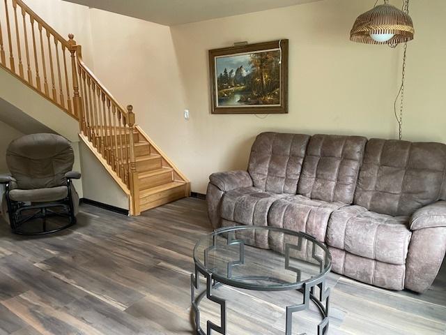 7332 Beloit Ave, Bridgeview, IL 60455 - photo 3