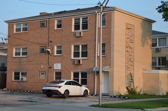 5858 W Addison St Unit 2-C, Chicago, IL 60634 - photo 10