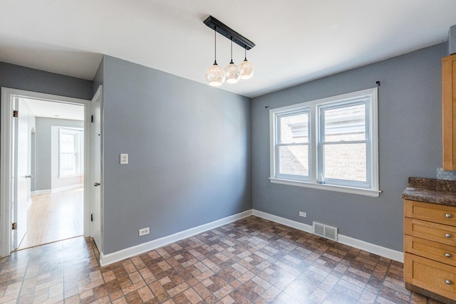 6640 W Foster Ave, Chicago, IL 60656 - photo 3