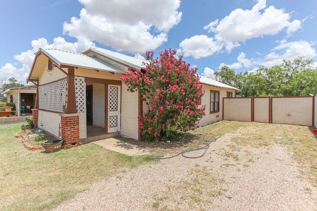 1607 State St, Big Spring, TX 79720 - photo 2