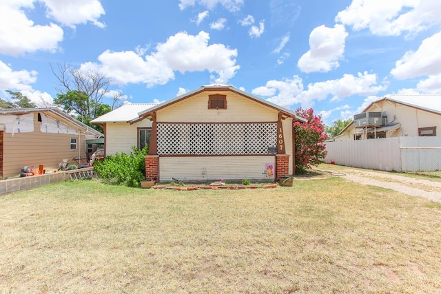1607 State St, Big Spring, TX 79720 - photo 1