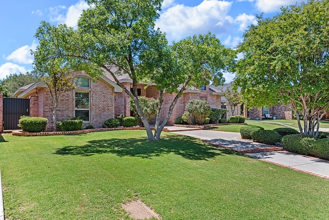 5005 Opal Ct, Midland, TX 79707 - photo 2