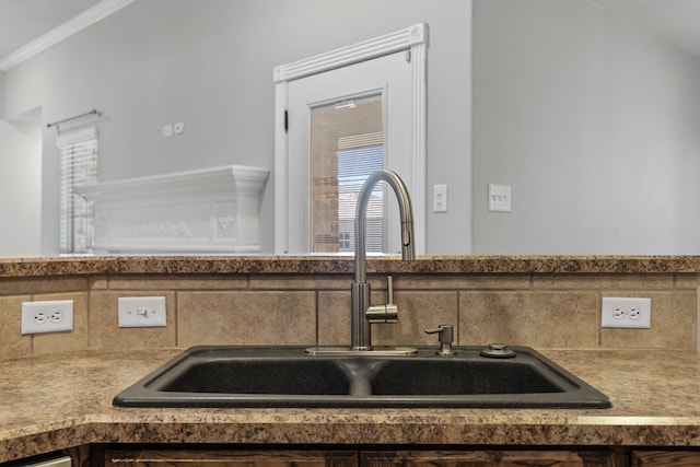 4904 Anetta Dr, Midland, TX 79703 - photo 8
