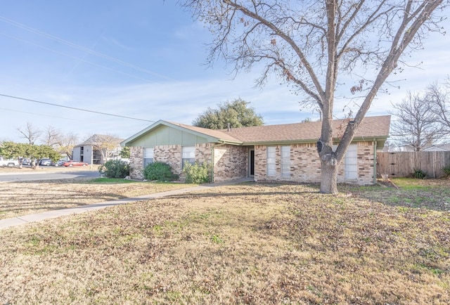 Listing photo 2 for 3501 Hyde Park Ave, Midland TX 79707