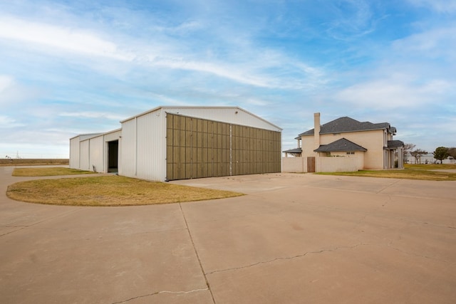 view of outdoor structure