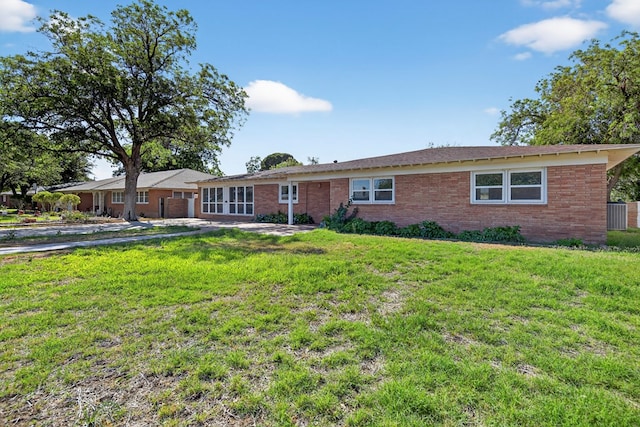 2606 Country Club Dr, Midland, TX 79701 - photo 2