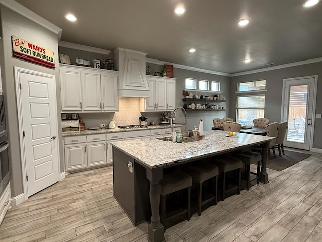 1718 Overshine Ln, Midland, TX 79705 - photo 2