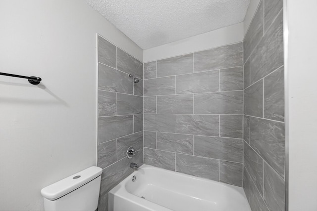3208 Preston Dr, Midland, TX 79707 - full bath with shower / washtub combination and a textured ceiling