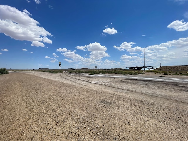 Listing photo 2 for 0 I-20, Pecos TX 79772