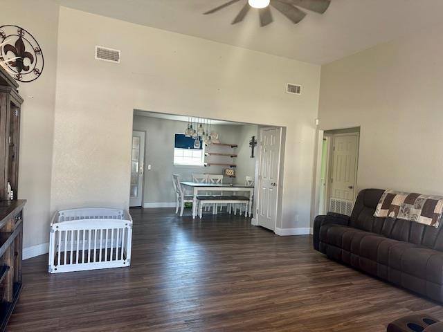 312 School St, Sanderson, TX 79848 - photo 3
