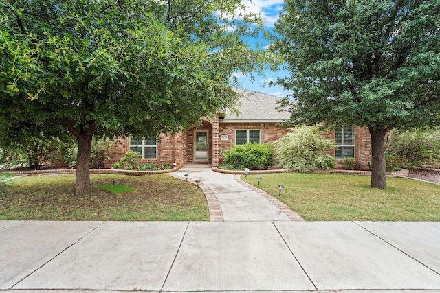 5913 Sabine Dr, Midland, TX 79707 - photo 1