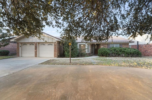 2410 Apperson Dr, Midland TX, 79705, 3 bedrooms, 2 baths house for sale