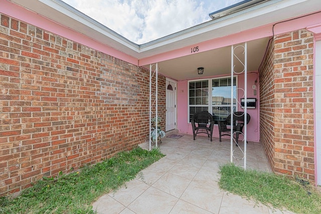 view of patio / terrace featuring covered porch