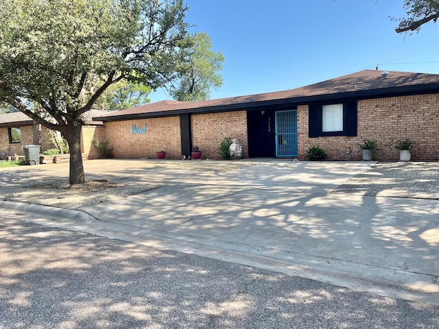 3322 Haynes Ave, Midland, TX 79707 - photo 1