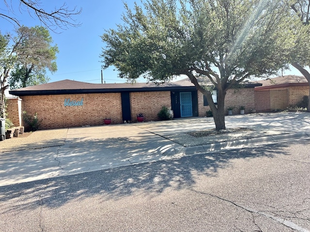3322 Haynes Ave, Midland, TX 79707 - photo 12