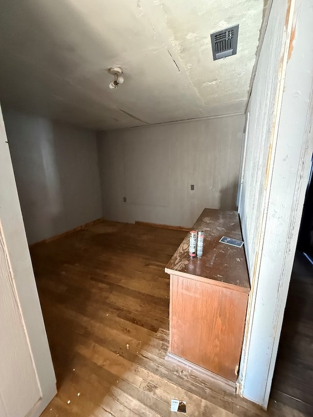 207 S Hickory St, Roscoe, TX 79545 - photo 6