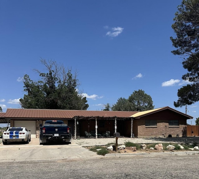 104 Heaton Rd, Big Spring, TX 79720 - photo 1