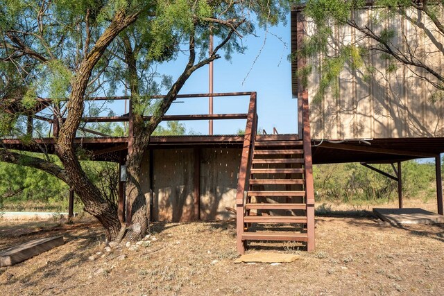 view of outdoor structure