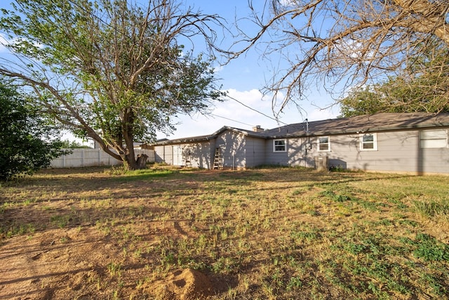 view of yard with fence