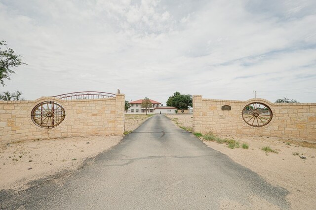 3708 N Moss Ave, Odessa, TX 79764 - photo 11