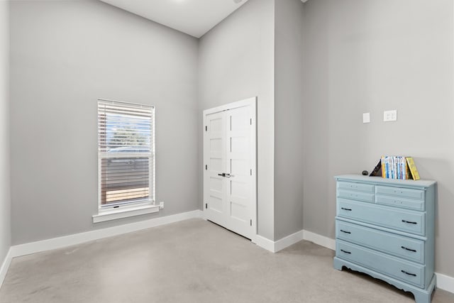 bedroom featuring a closet