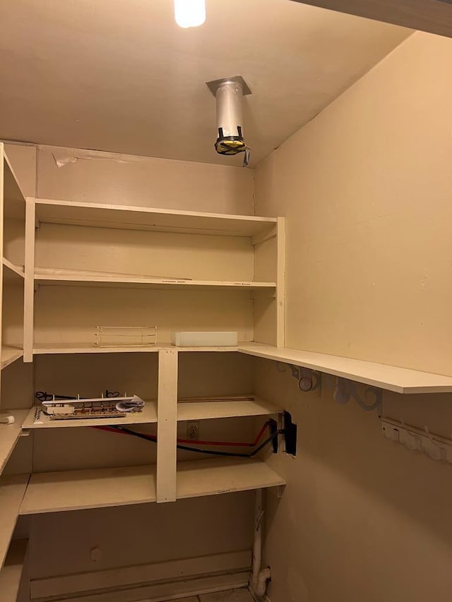 3702 Rose Cir, Snyder, TX 79549 - interior space