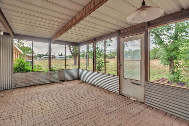 116 W Robinson Rd, Big Spring, TX 79720 - unfurnished sunroom with ceiling fan