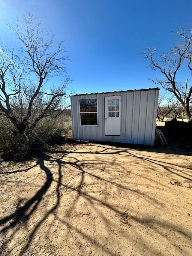 view of outdoor structure