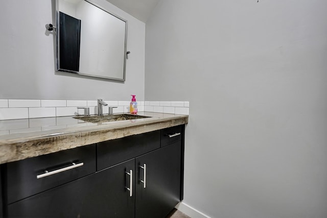 1 Lafayette Pl, Midland, TX 79705 - bathroom featuring vanity and baseboards
