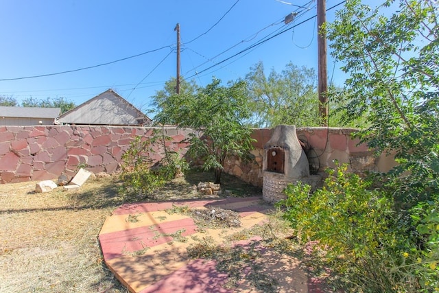 1004 E 15th St, Big Spring, TX 79720 - view of yard