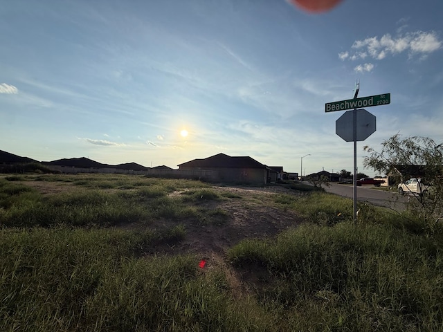 1001 Harrier Dr, Midland, TX 79706 - photo 5
