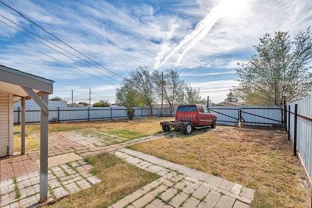 view of yard with a patio